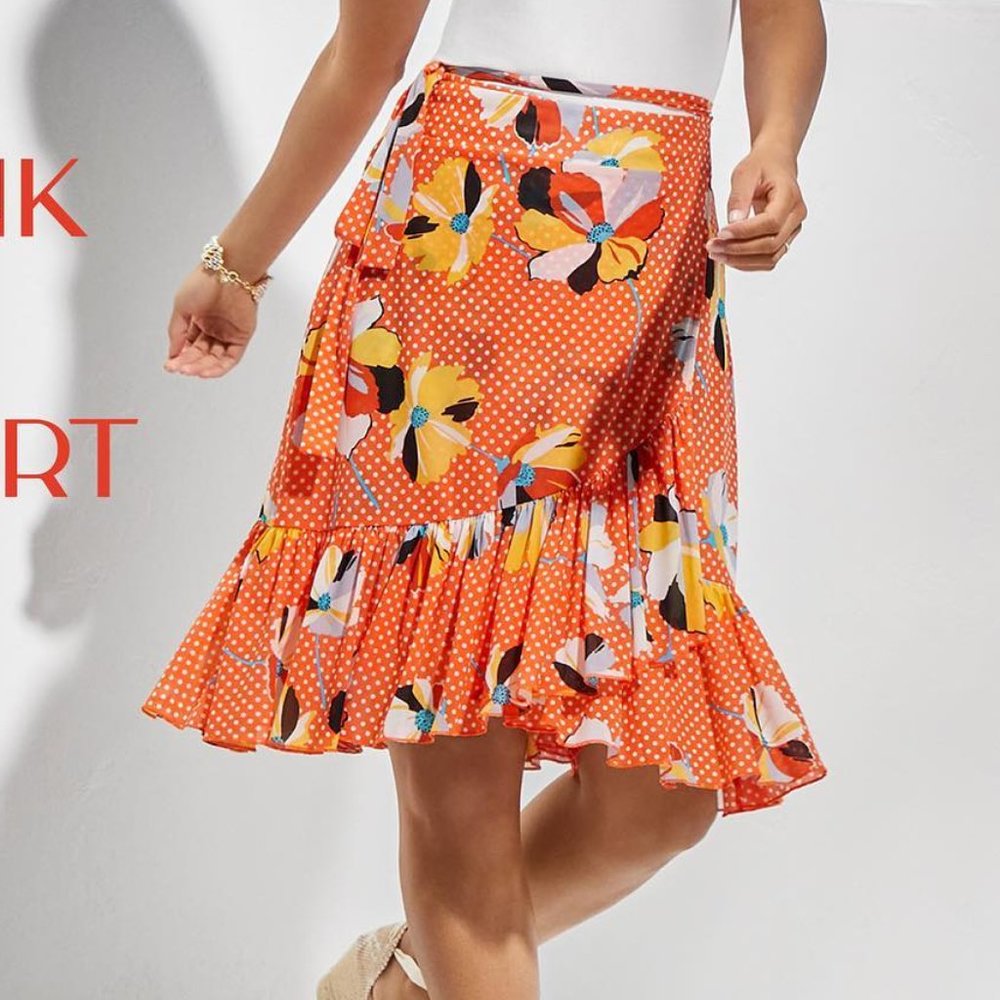 cabi #6199 Wrap Skirt : Spring '22 SIZE SMALL EUC